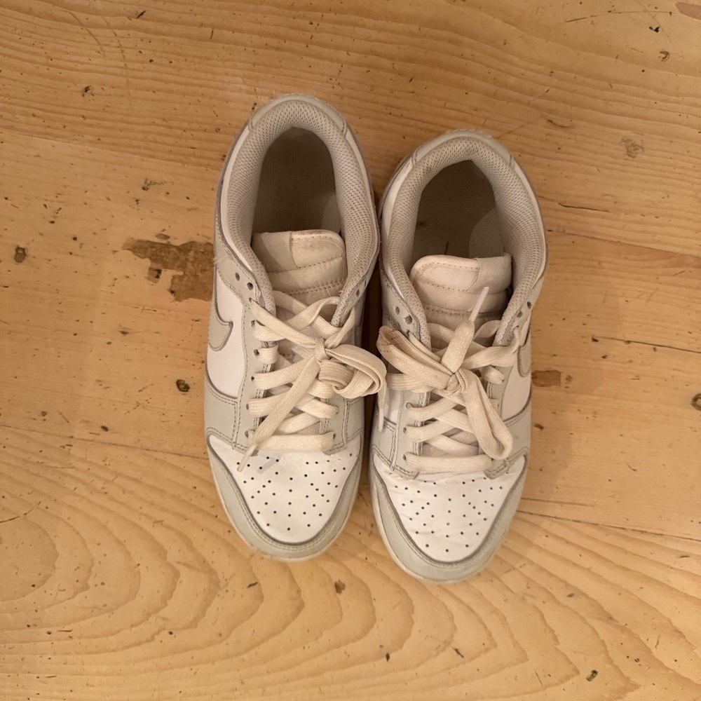 grey dunks